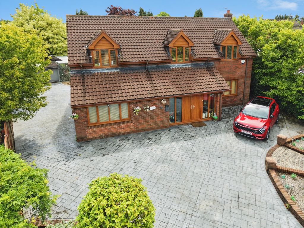 Property photo 1 of 47