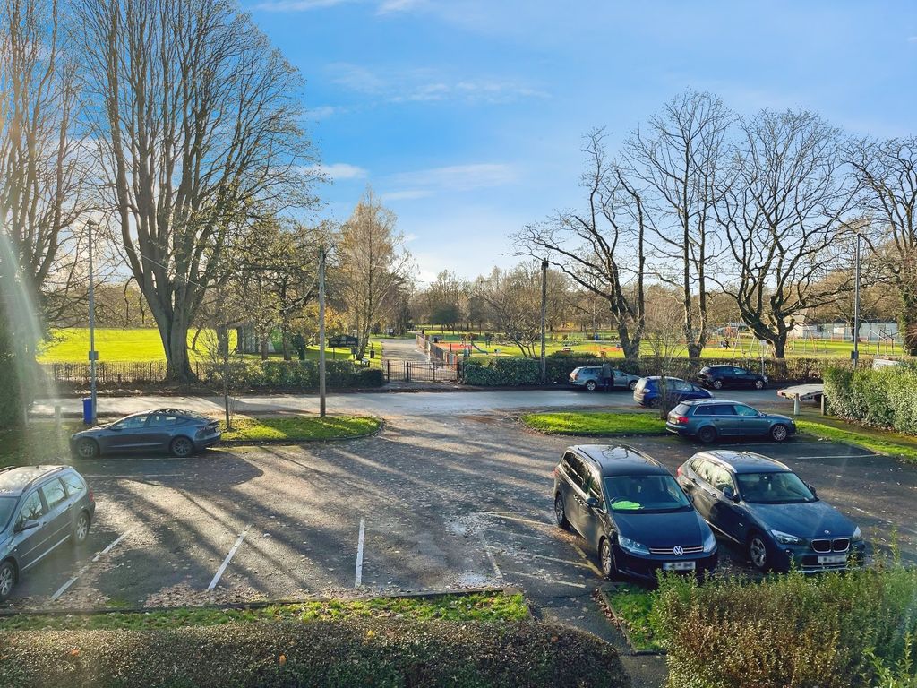 Property photo 2 of 16 Picture 2