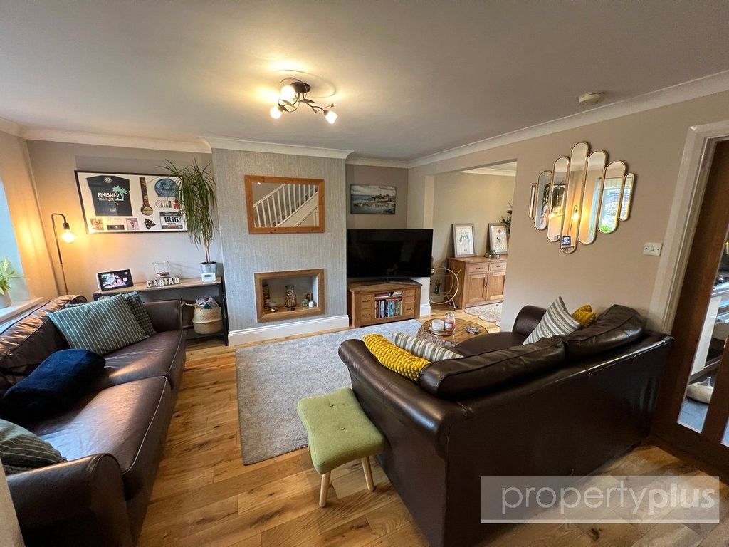 Property photo 3 of 17 Picture No. 08
