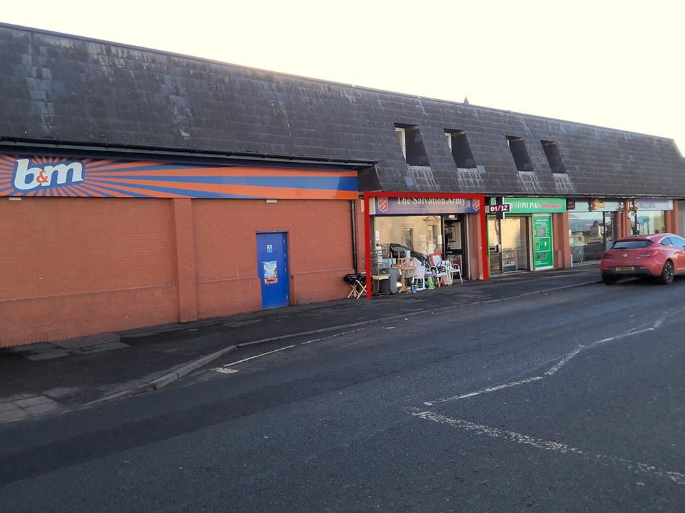 Property photo 1 of 2