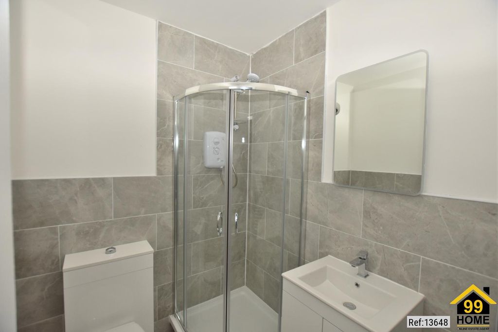 Property photo 3 of 14 Photo 2