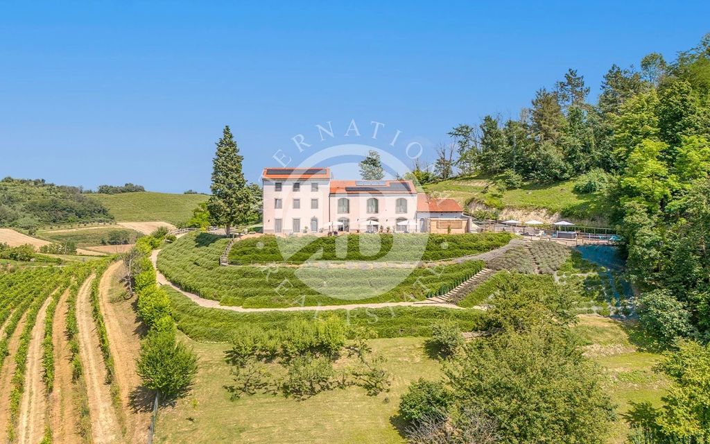 Property photo 3 of 26