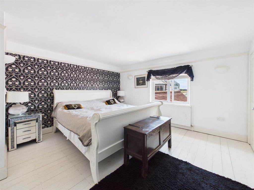 Additional image 19 of 5 bed detached house for saleWest Drive, Porthcawl CF36
