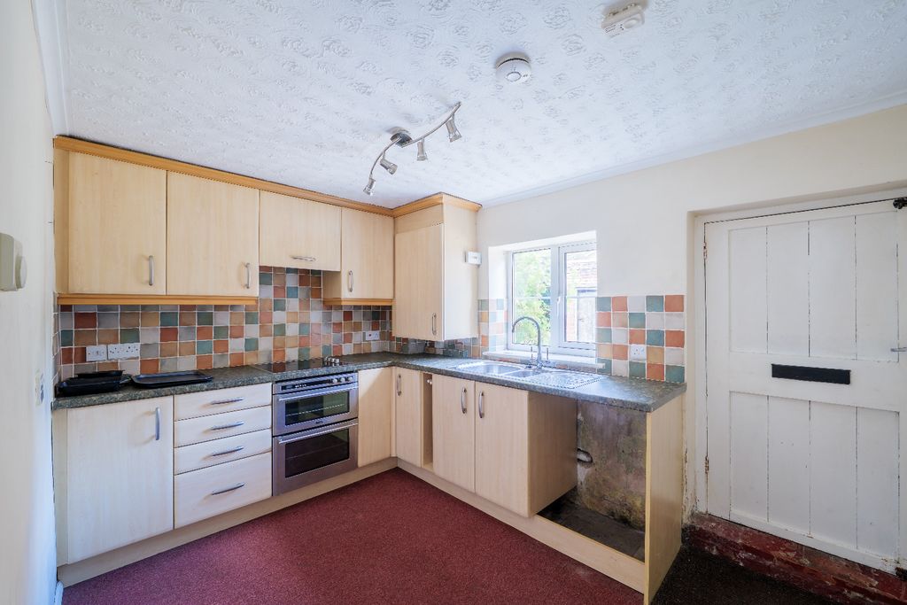 Property photo 3 of 10 5340594