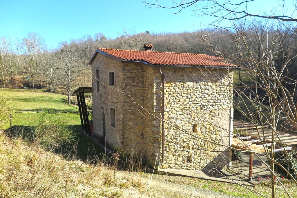 Property photo 2 of 72