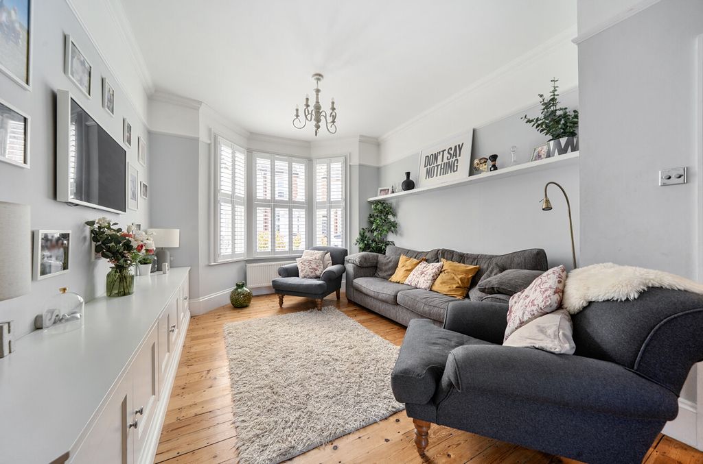 Property photo 2 of 12 1509883-31-6A8F21...