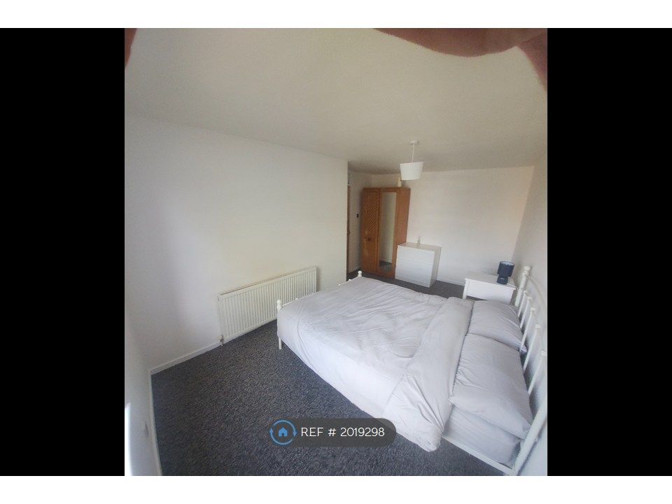 Property photo 2 of 6 Large Double Room