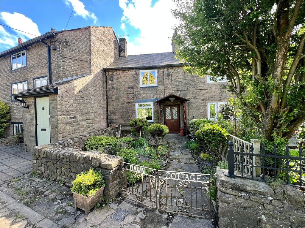 Property photo 1 of 8 Dawn Cottage