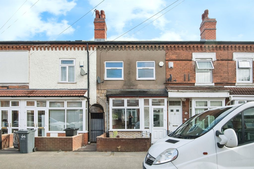 Property photo 1 of 16