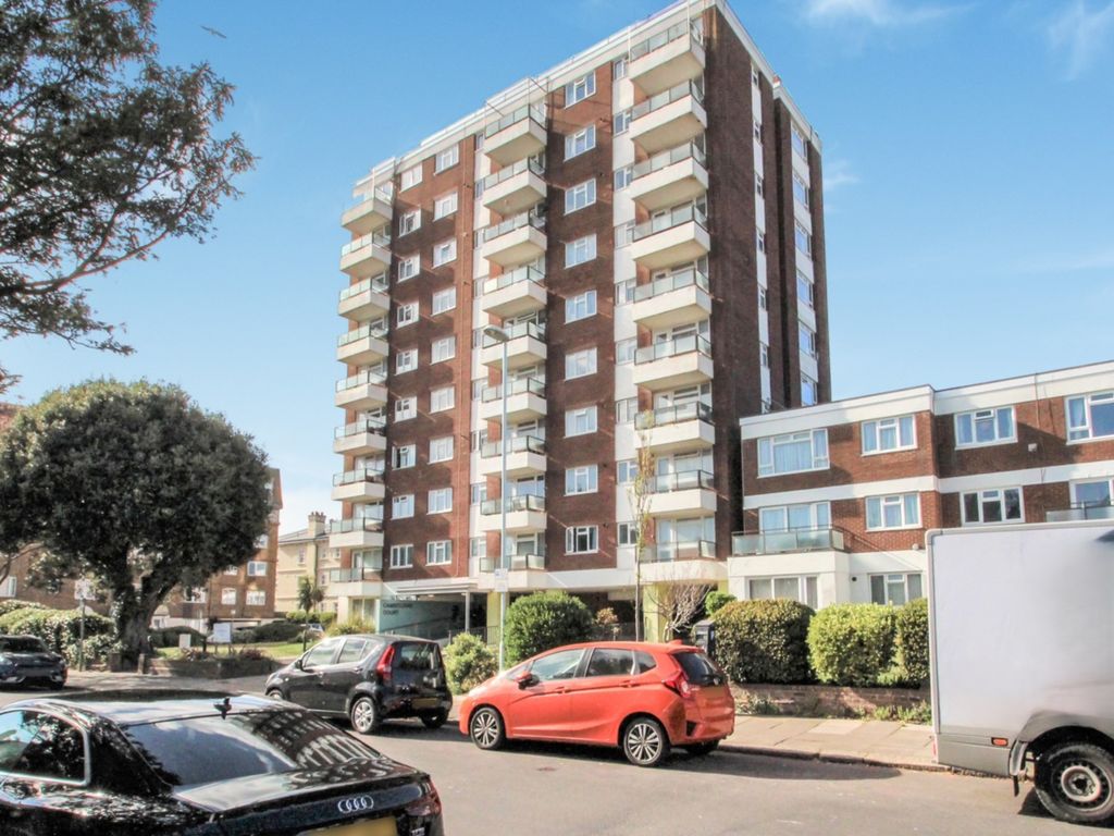 Property photo 1 of 7 1