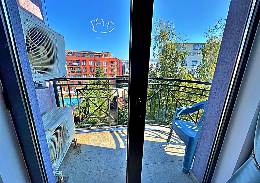 Property photo 3 of 34