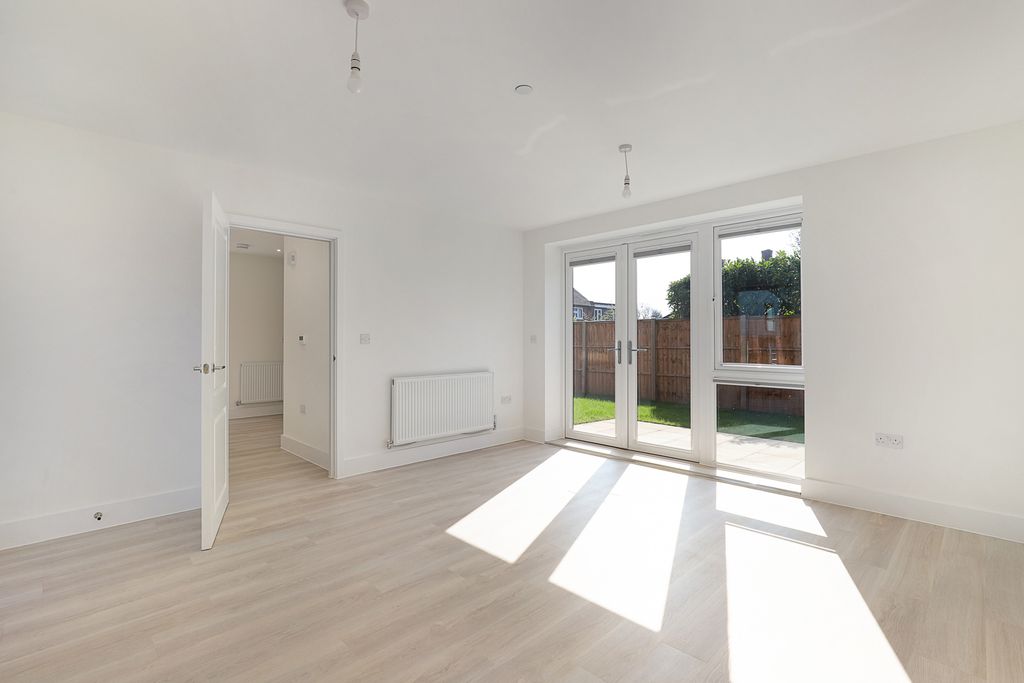 Property photo 2 of 10 Picture No. 03