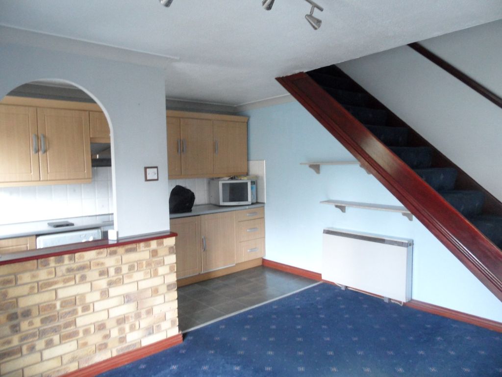 Property photo 2 of 2 5202043