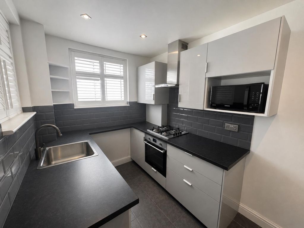 Property photo 1 of 8 E5Af98F4-8F9B-47D5-B5Fa-385B26Cbe53E.Png