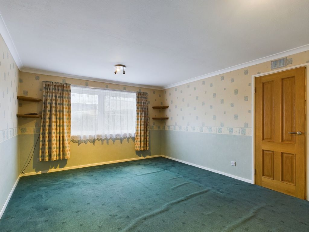 Property photo 3 of 17 Photo 21