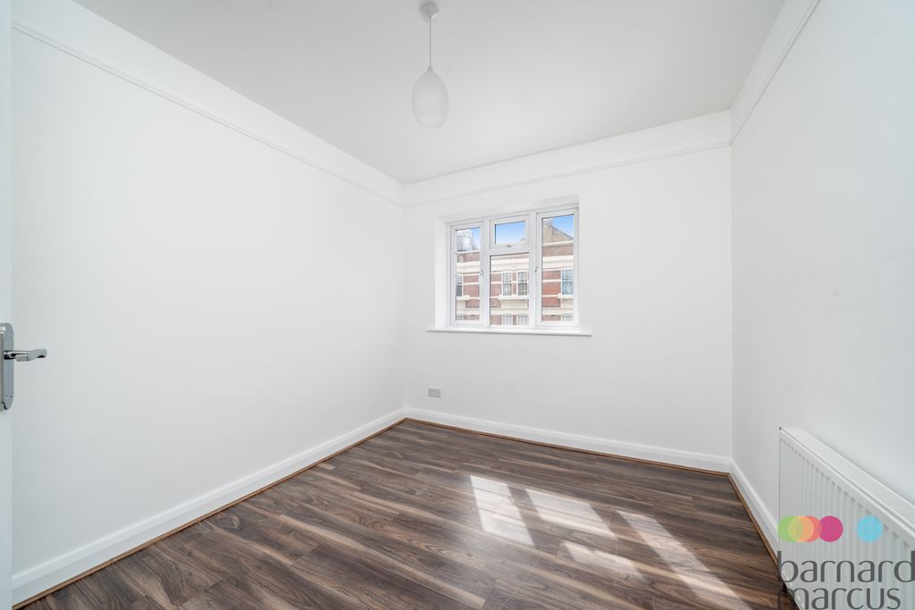 Property photo 2 of 10 Image
