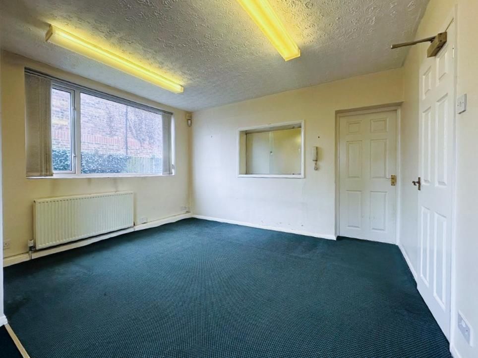 Property photo 3 of 10 Img_0818.Jpg