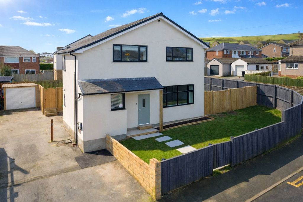 Property photo 1 of 26 Picture No. 02