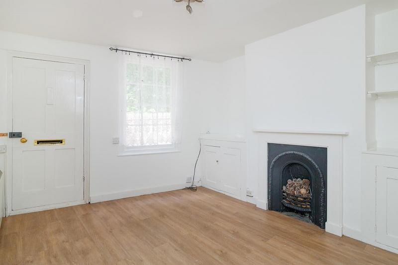 Property photo 2 of 7 1747664