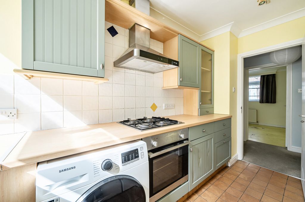 Property photo 3 of 12 1484267-25-6A43F0...