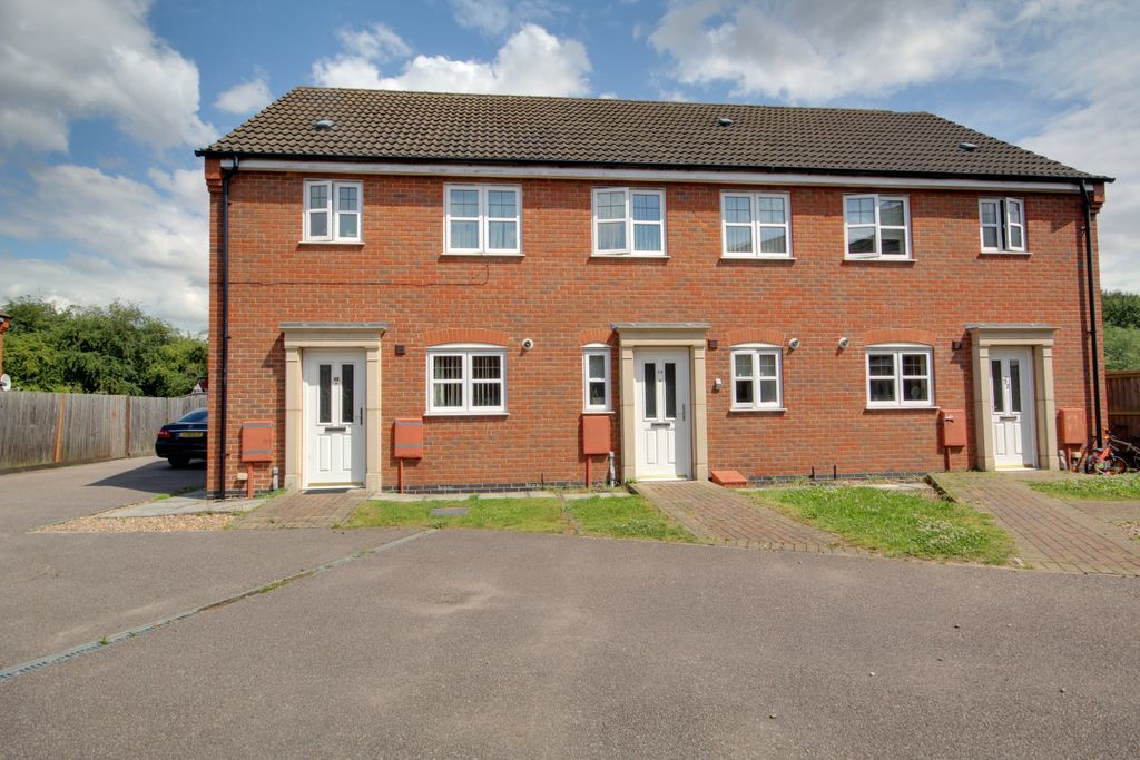 Property photo 1 of 11