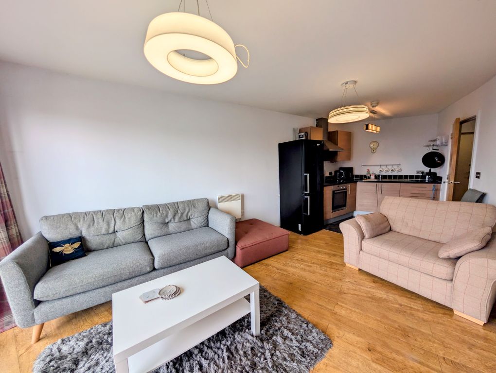 Property photo 3 of 11