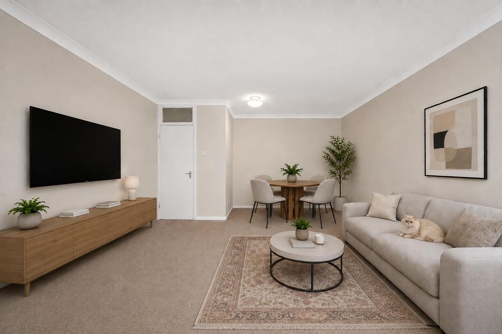 Property photo 2 of 6 Livingroom.Png