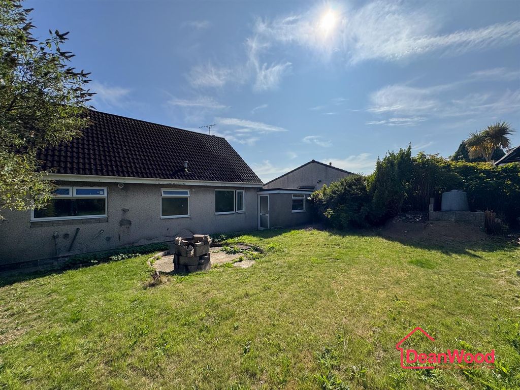 Property photo 3 of 19 Untitled-281.Jpg