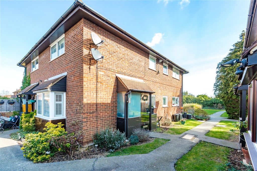 Property photo 1 of 7 Exterior