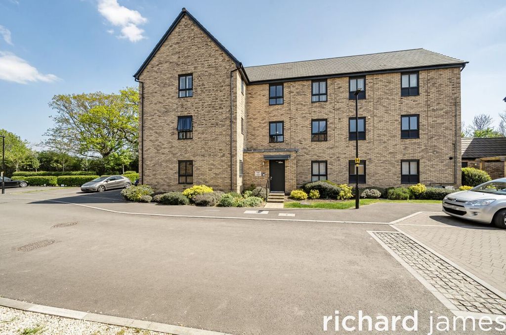 Property photo 1 of 10 d00d22356Ecf42098534Db692Ccf2899