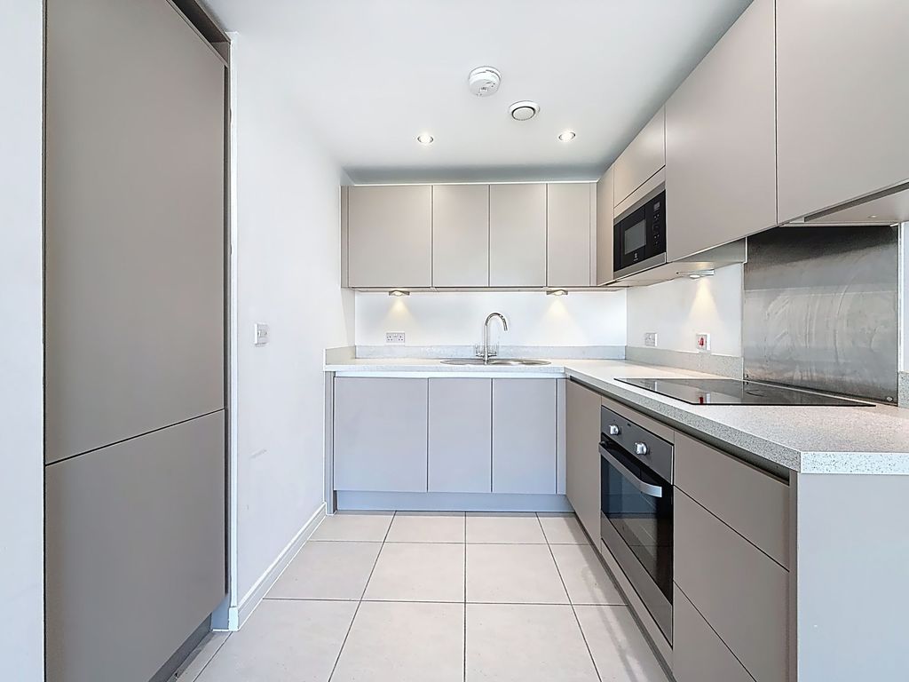 Property photo 1 of 20 Kitchen