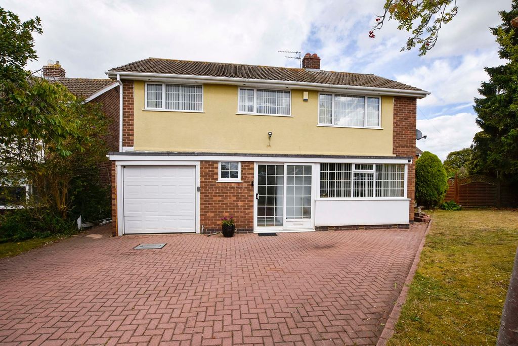 Property photo 1 of 38