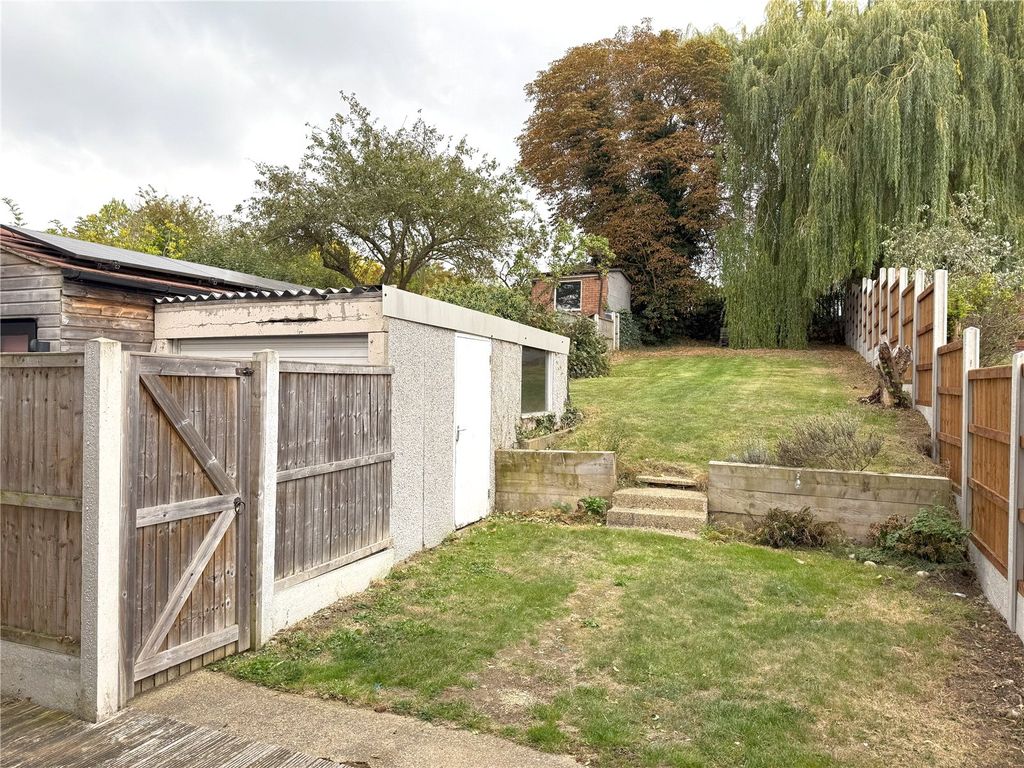 Property photo 3 of 18 Picture No. 03