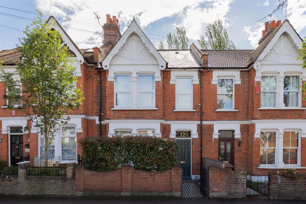 Property photo 1 of 43 Haldan Road, E4
