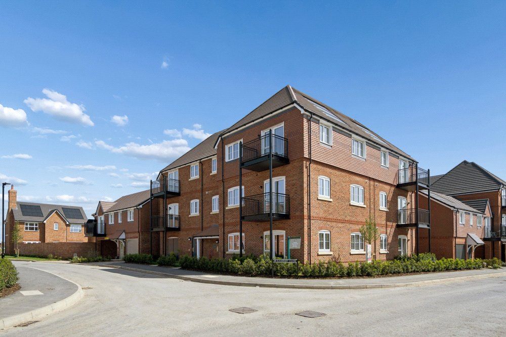 Property photo 1 of 13 Bourne House