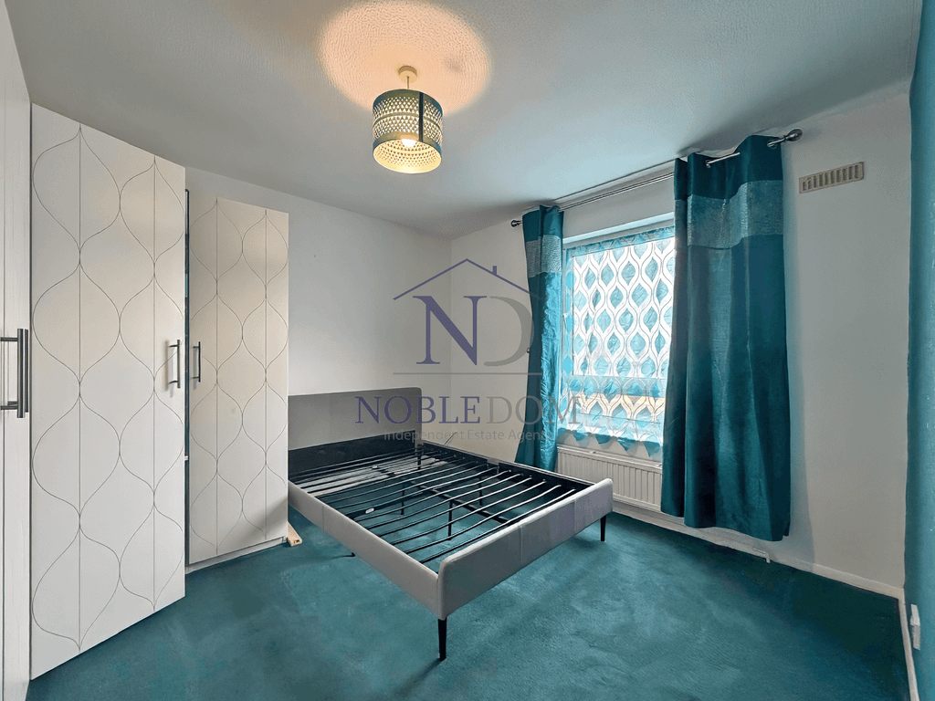 Property photo 3 of 5 Gallery