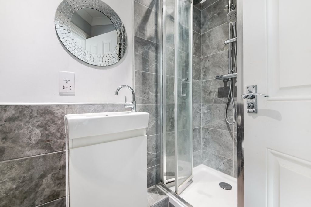 Property photo 3 of 11 Picture No. 05