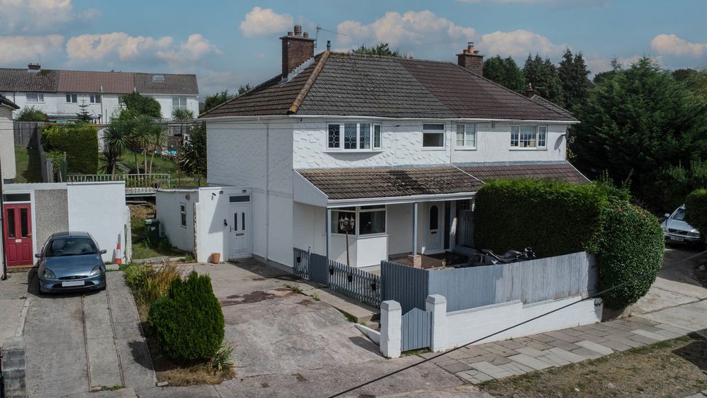 Property photo 1 of 40