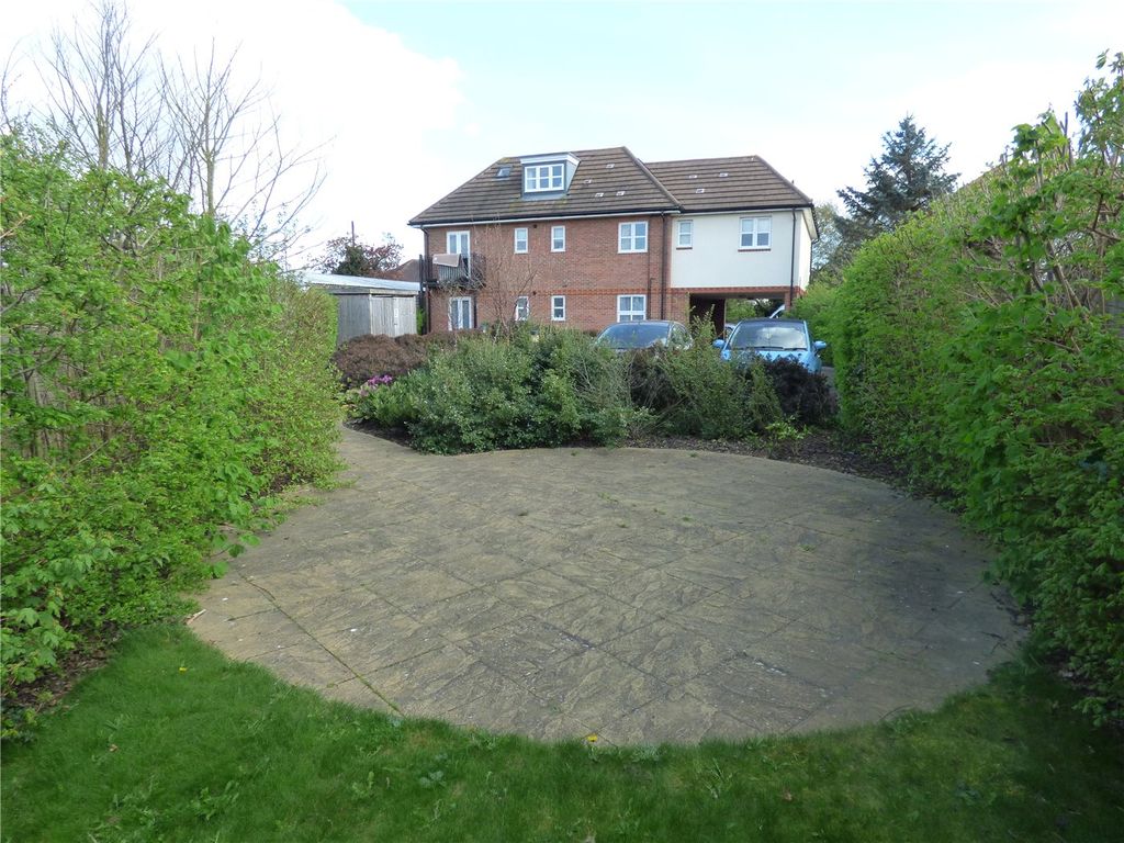 Property photo 3 of 13 Picture No. 14