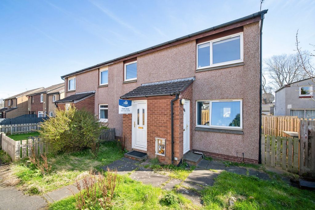 Property photo 1 of 9