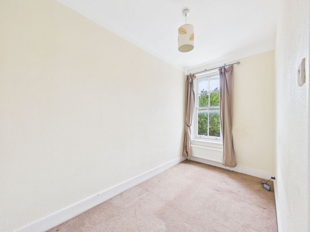 Property photo 1 of 25