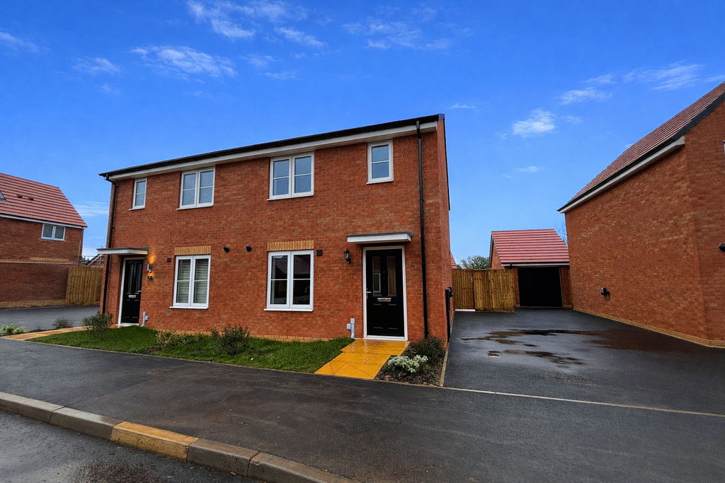 Property photo 1 of 20 Front (Exterior)