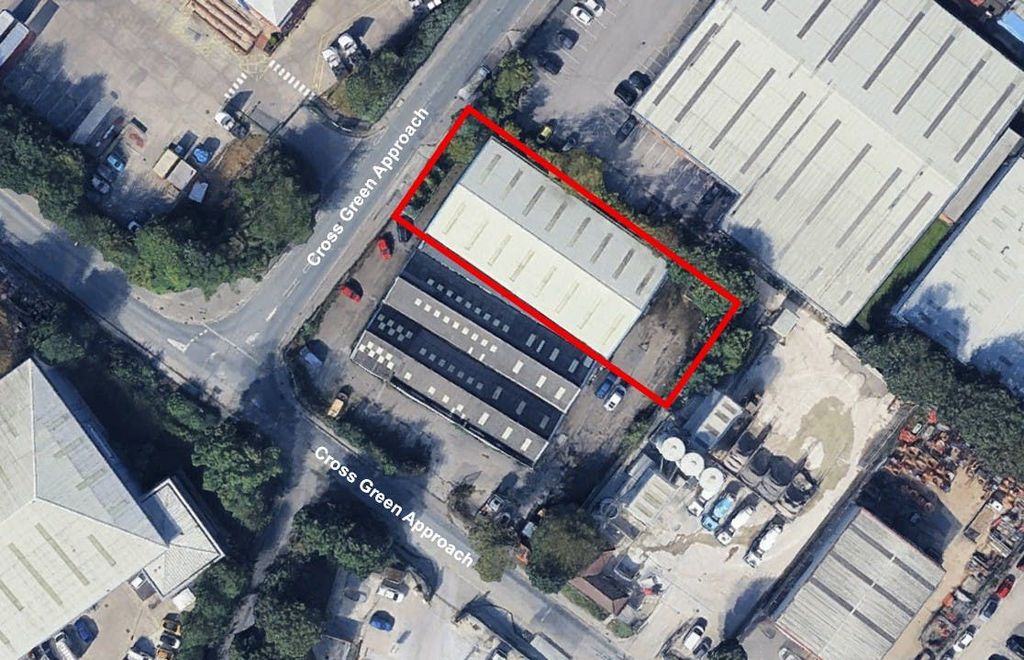 Property photo 1 of 5 Cross Green Approach.Jpg