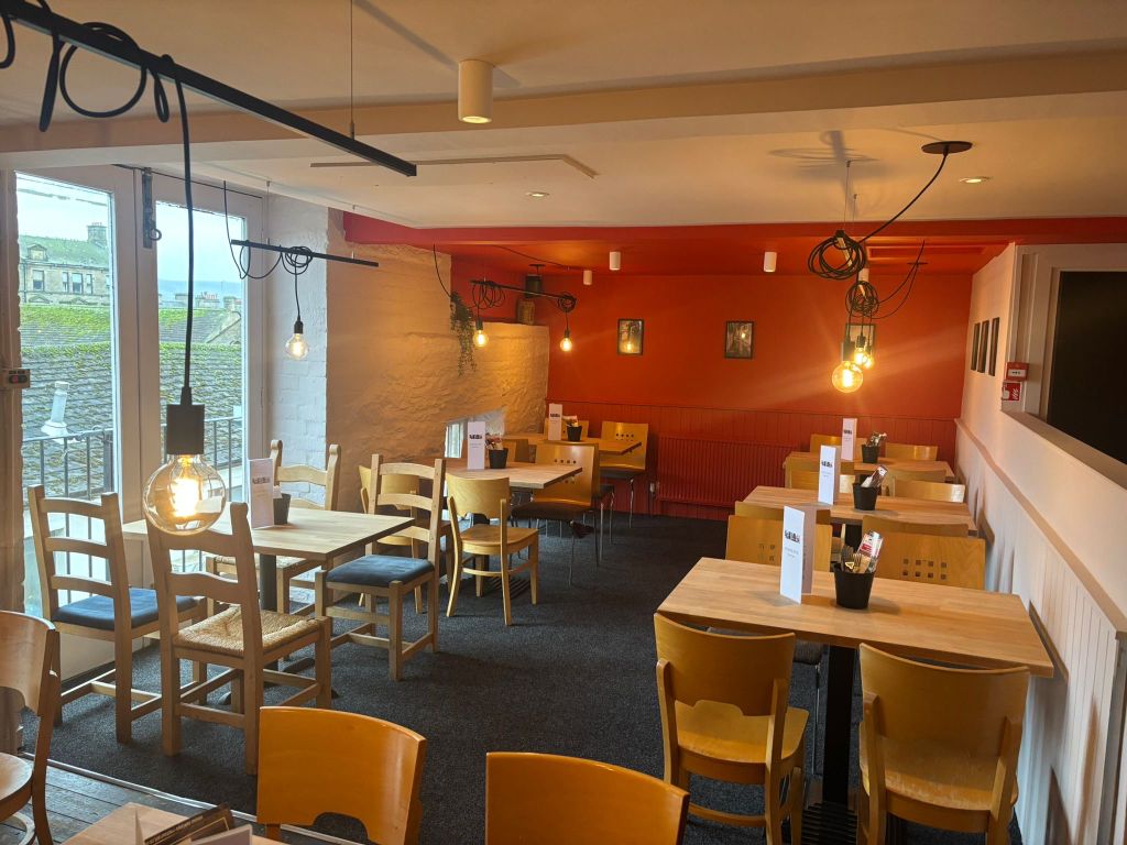 Property photo 3 of 10