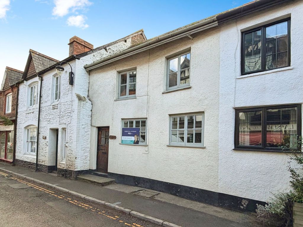 Property photo 1 of 27