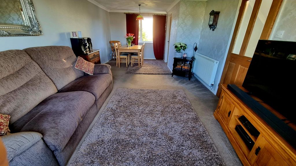 Property photo 2 of 13 Image 1