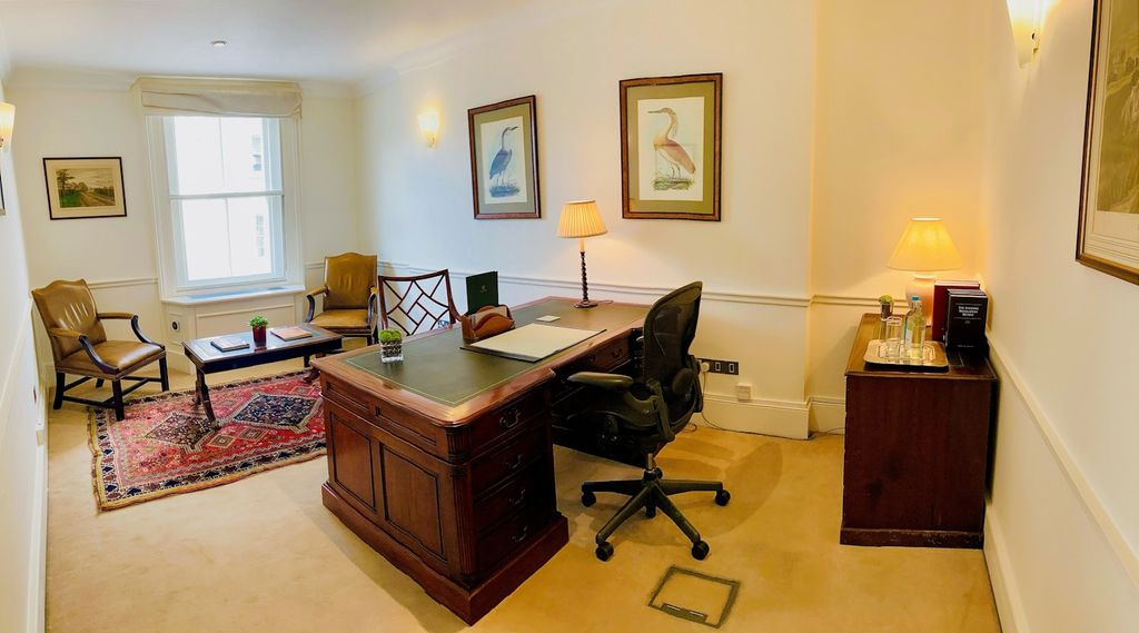 Property photo 2 of 6