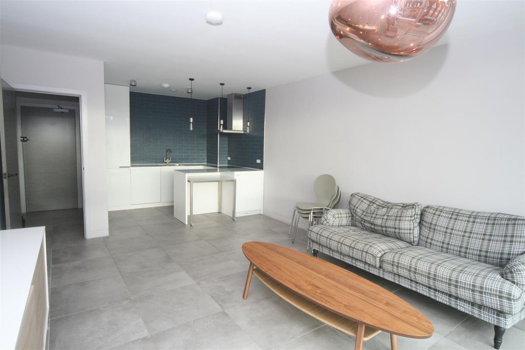 Property photo 2 of 7 Img_0815.Jpg