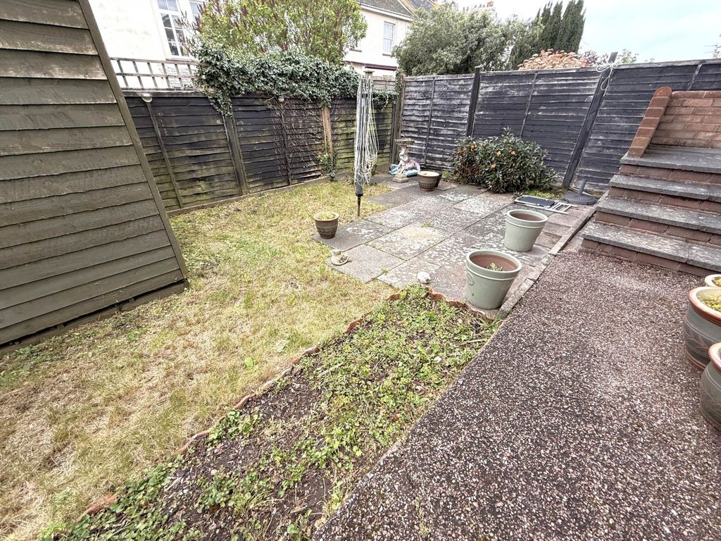 Property photo 3 of 13