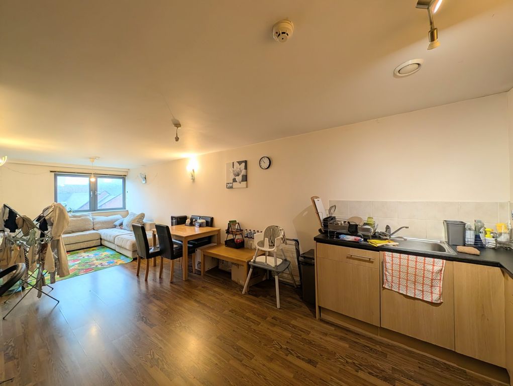 Property photo 3 of 11 Picture No. 13